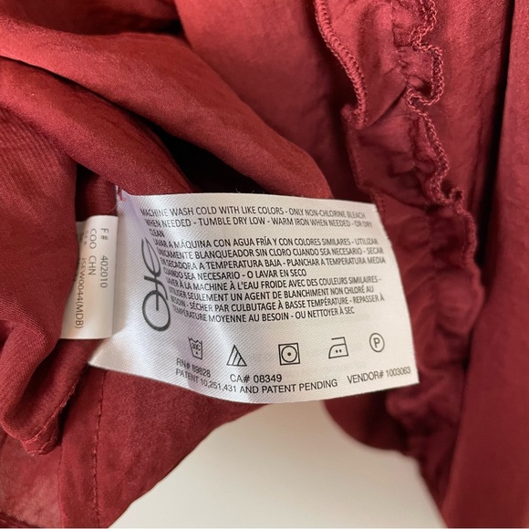 Sam Edelman Varick V-Neck Satin Blouse Size Medium - Picture 9 of 9